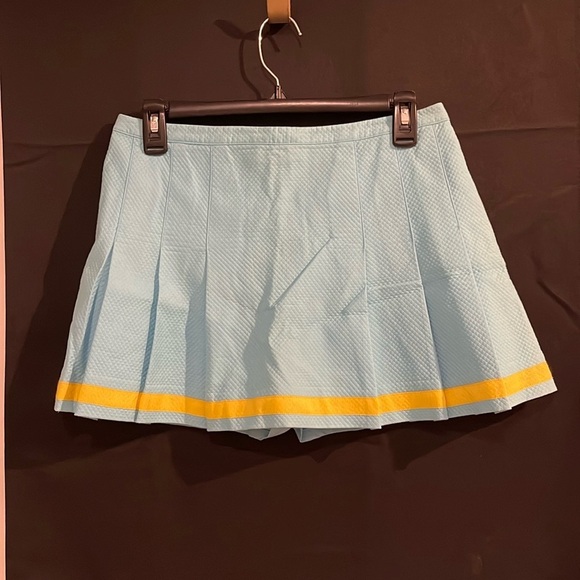 Lilly Pulitzer Pants - Women’s Lilly Pulitzer Vintage turquoise and yellow tennis skort size 4